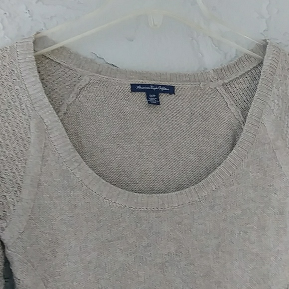 American Eagle Outfitters - Picture 3 of 5